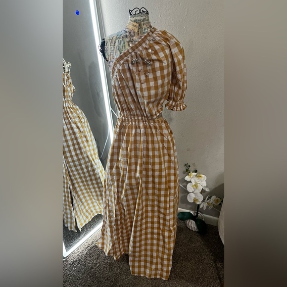 Who What Wear Mustard and Cream Patterned Dress - Picture 3 of 7